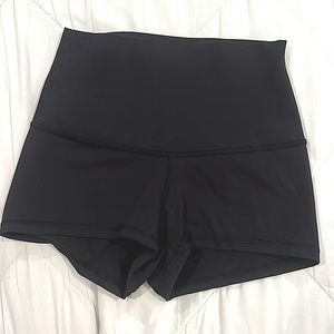 Lululemon align high rise shorts 2” black